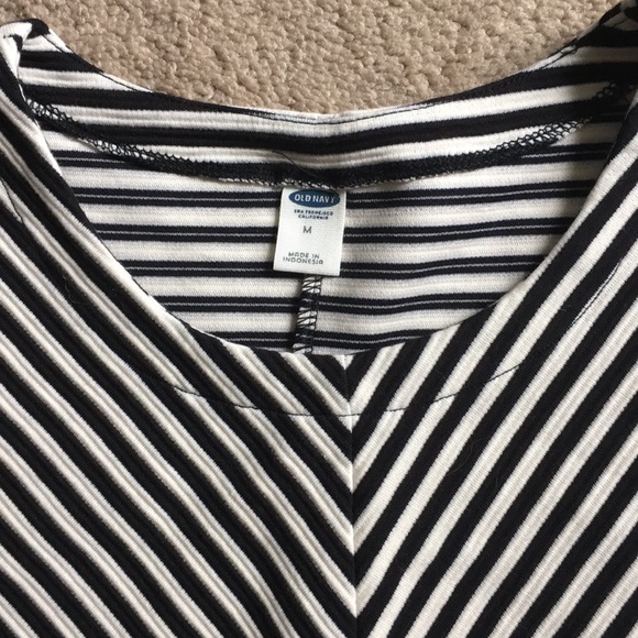 COPY - 🆕Old Navy Dress - Picture 3 of 3